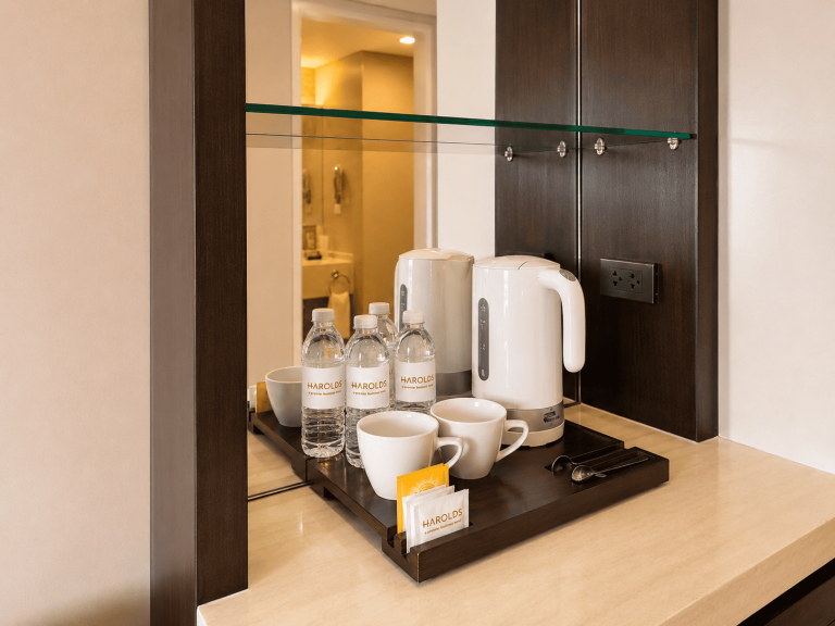Coffee and tea amenities
